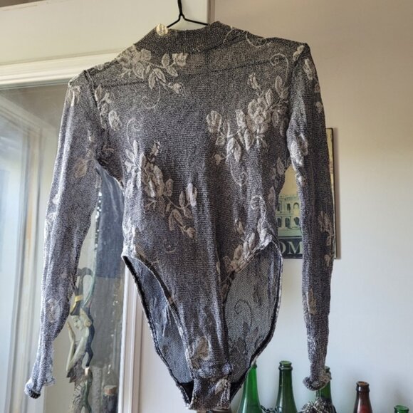 Blush vintage sheer bodysuit gray with white roses size small - Picture 2 of 6